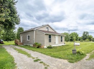 12525 Irish Rd, Otisville, MI 48463