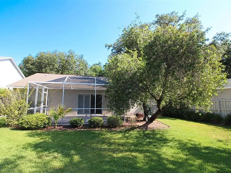 17765 Oak Bridge St — Photo 30