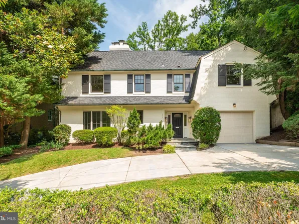 2816 Arizona Ter NW, Washington, DC 20016