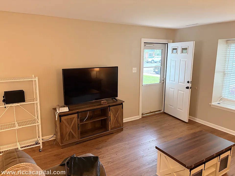 54 Michael Rd
