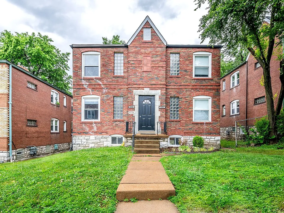 4946-4948 Kemper Ave