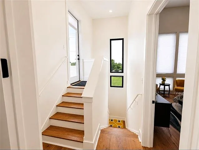 1117 Patterson St — Photo 14