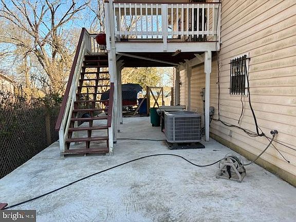 4th image of 18410 Richard Allen St