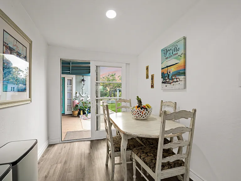 1601 Kraft St — Photo 19