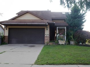 4711 Southstone Dr SE, Kentwood, MI 49548