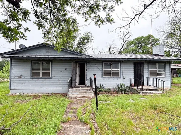 507 S 7th St, Lometa, TX 76853