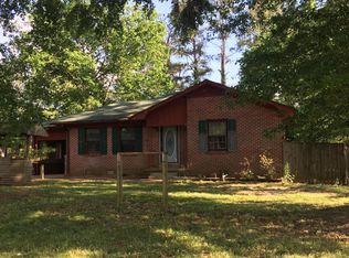 1369 Palmetto Rd, Tupelo, MS 38801