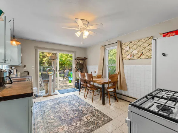 6349 Oak St, North Branch, MN 55056