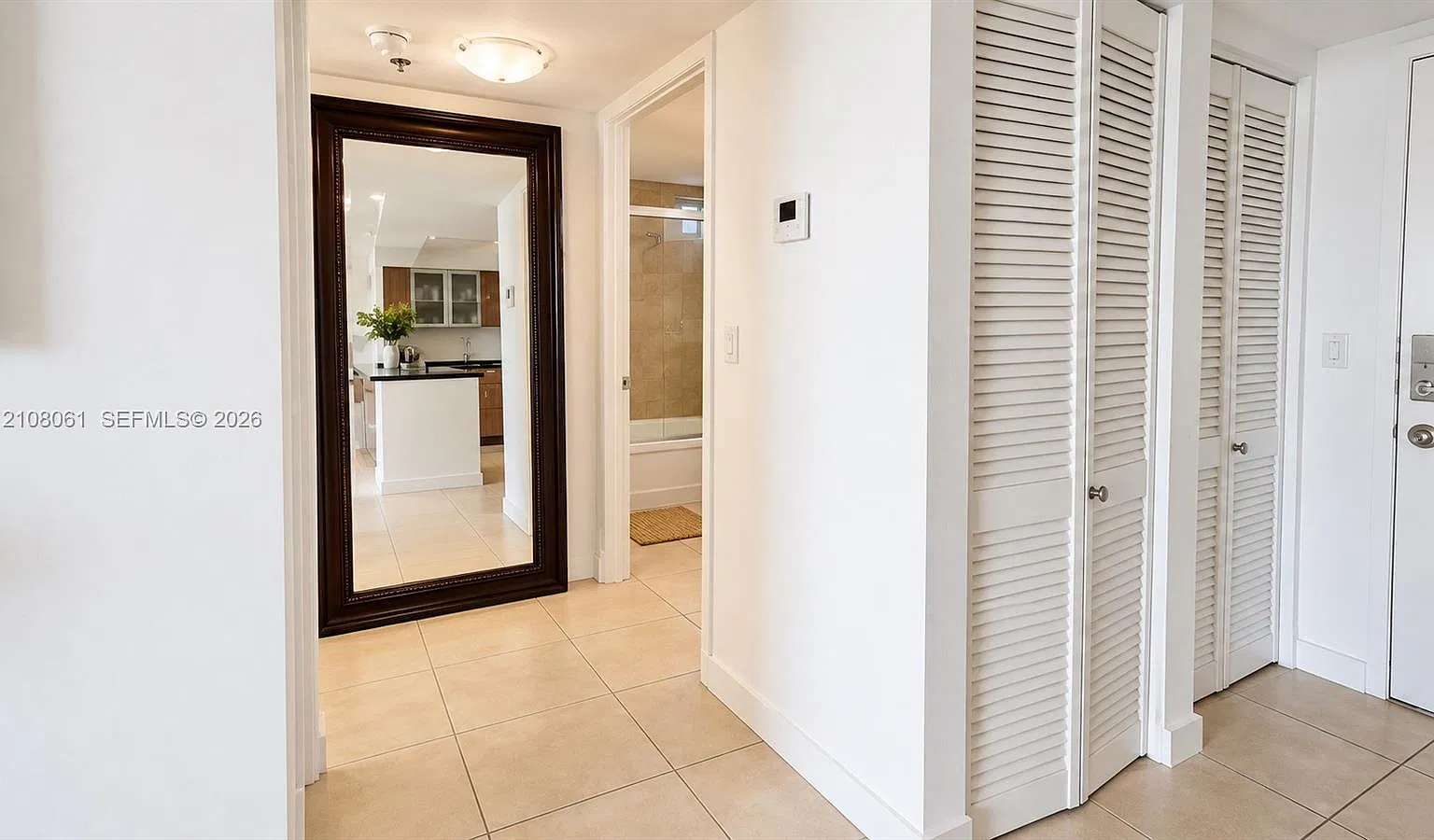 Nirvana Condo No Five Con — Photo 4
