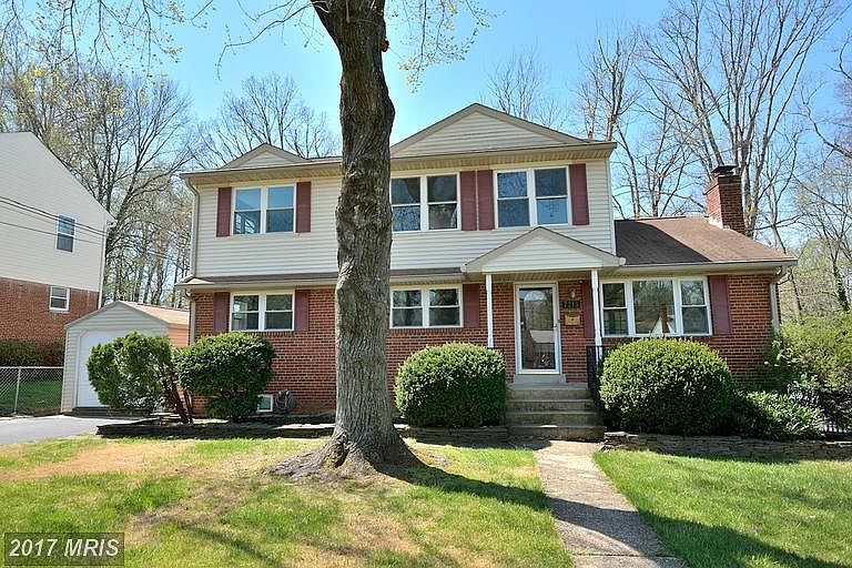 1st image of 7213 Carol Ln