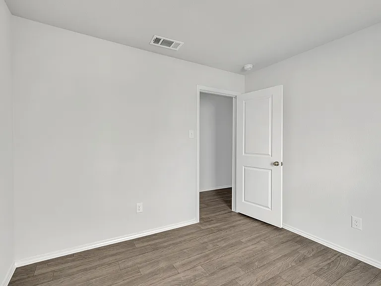 332 Azalea Trl — Photo 12