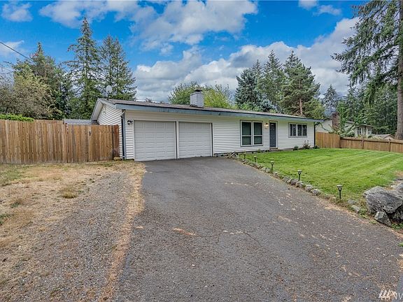 2nd image of 9582 Monte Vista Ln NW
