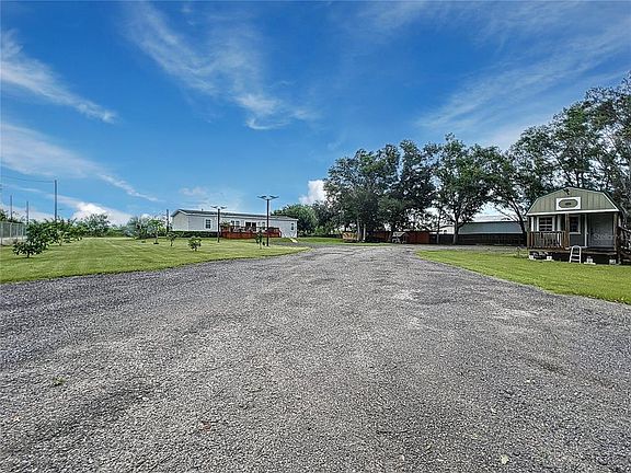 3rd image of 3710 KANDY LANE