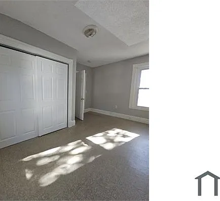 114 Hempstead St — Photo 4