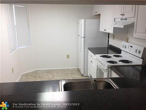4th image of 410 SW 113th Way #410