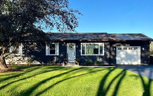 Front Entrance - One car garage