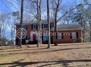 677 Royal Abbey Dr, Stone Mountain, GA 30088