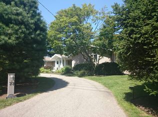 77 Cutler Ln, Brookline, MA 02467