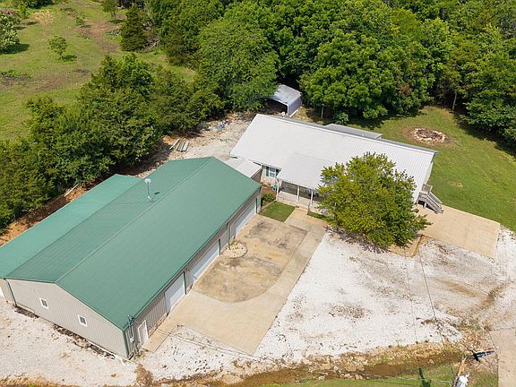 2nd image of 7222 N Farm Road 203
