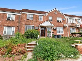 7555 Utopia Pkwy, Fresh Meadows, NY 11366