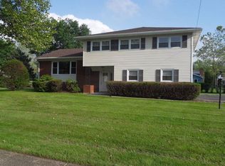 350 Old Country Rd, Fairfield, NJ 07004