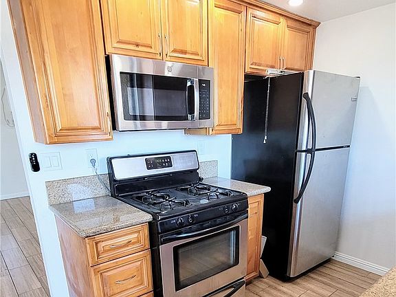 3rd image of 15351 Orange Ave APT 26