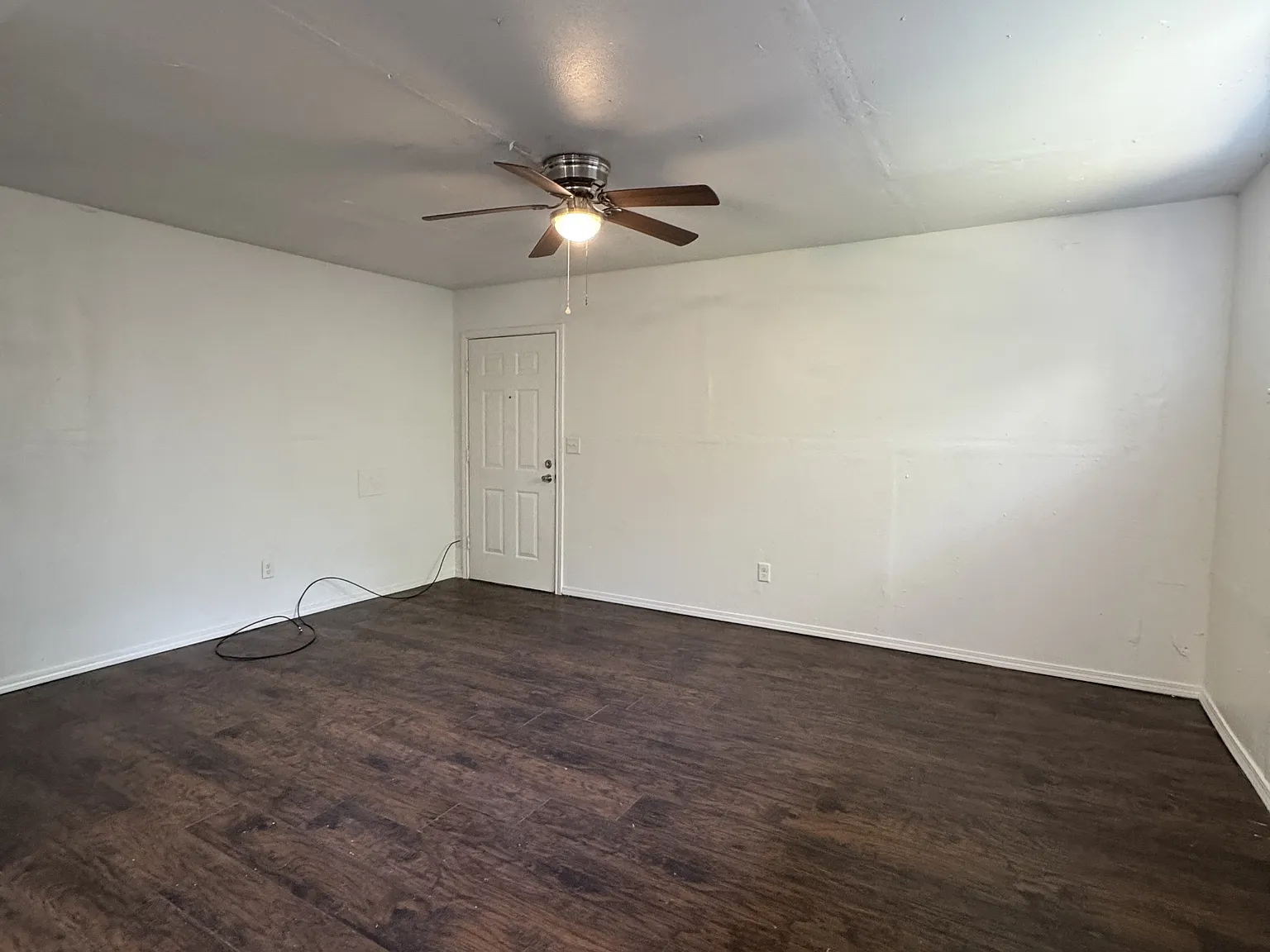 416 E Dunn Ave. - 3 — Photo 2