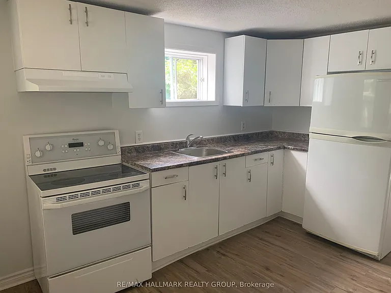251 Marier Ave — Photo 14