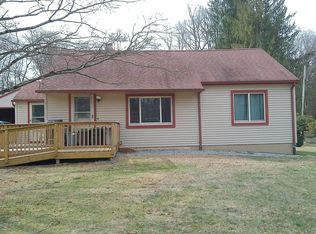 11 Embassy Dr, Higganum, CT 06441