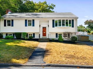15 Grandview Ave, Saugus, MA 01906