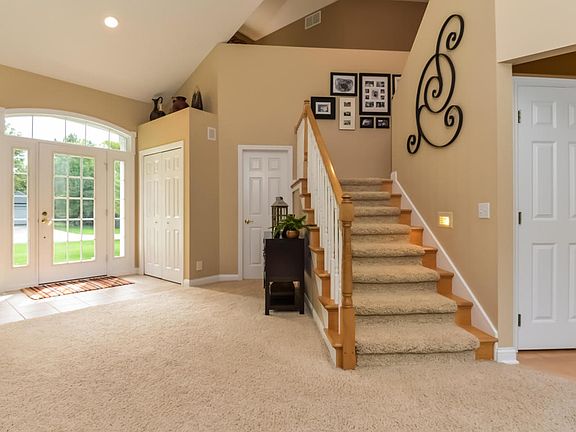 5th image of 17045 Donahue Woods Dr