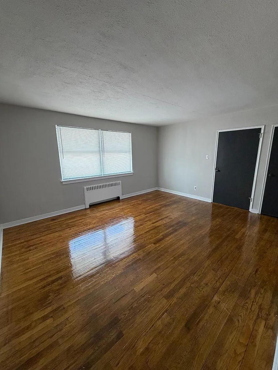 Building Photo - 2041 Alsace Rd #D