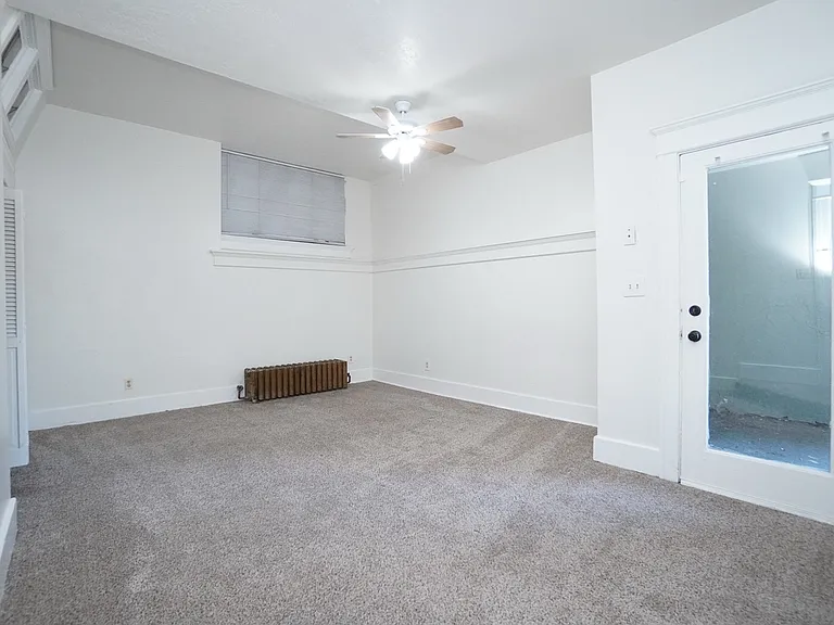 2389 W Boise Ave — Photo 29