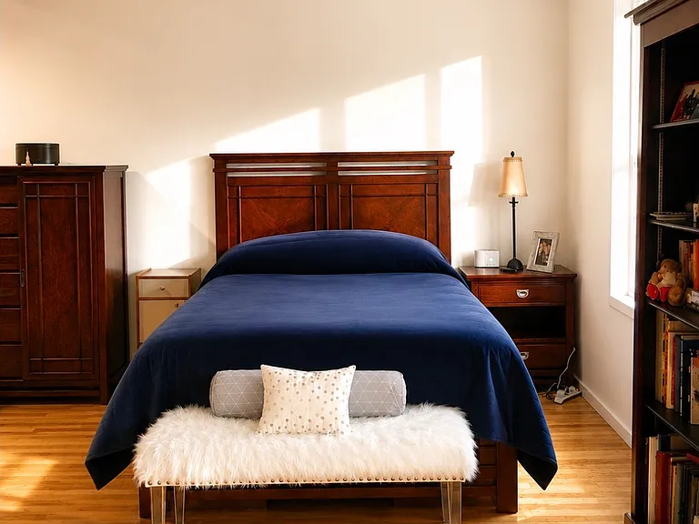 100 Pearl St #18 — Photo 3
