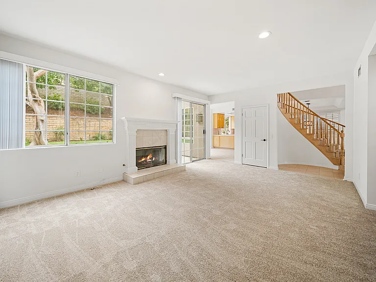 Family Room off of Kitchen