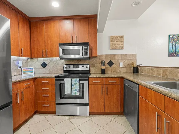 7003 Saranac St Unit 203, San Diego, CA 92115