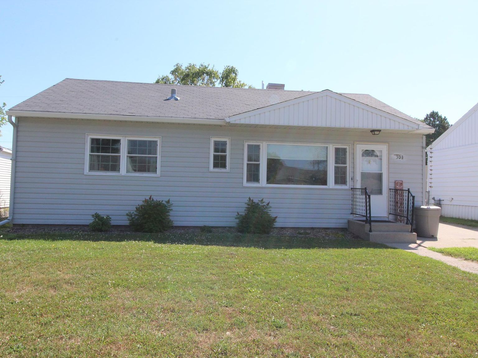 303 1st St NE, Dilworth, MN 56529 MLS 6412505 Zillow