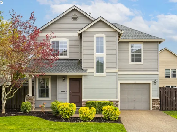 961 NW 2nd Ave, Canby, OR 97013