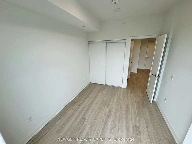 415 Main St W #603 — Photo 9