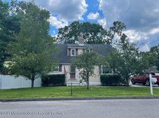 929 Center St, Forked River, NJ 08731