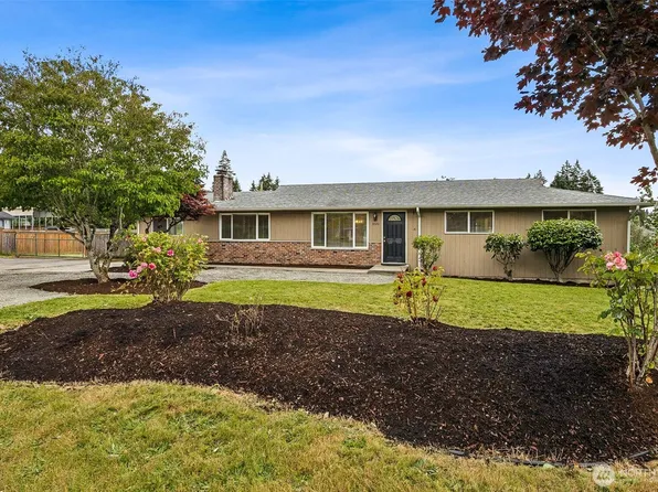 8520 Woodland Avenue E, Puyallup, WA 98371