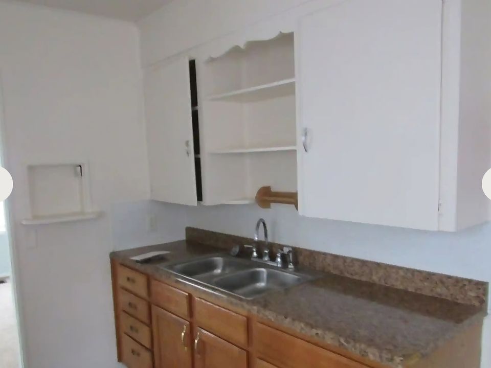 2nd image of 4117 S Westnedge Ave