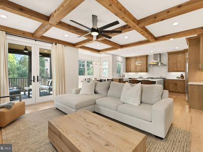 637 21st St S, Arlington, VA, 22202