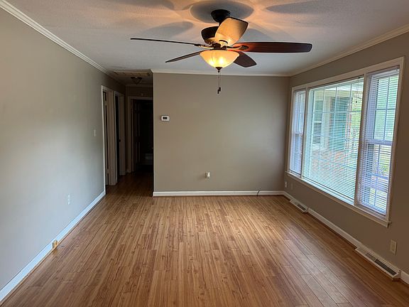 4th image of 6000 River Rd APT 27