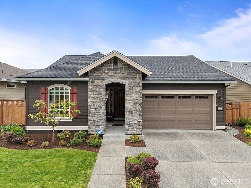 2nd image of 14707 179th Avenue E