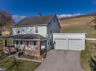 12843 Pleasant Valley Rd, Glen Rock, PA 17327