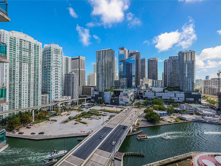 350 S Miami Ave #2104 — Photo 18