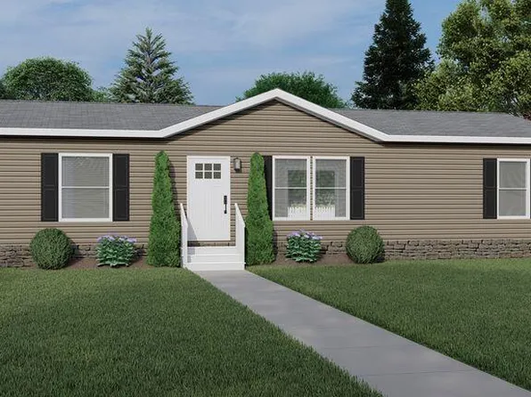 11 Gunners Way, Dresden, ME 04342