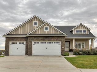 790 Daybreak Dr, Waukee, IA 50263