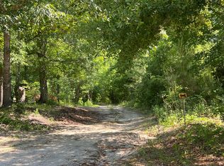 221 Clearview Dr, Holly Ridge, NC 28445